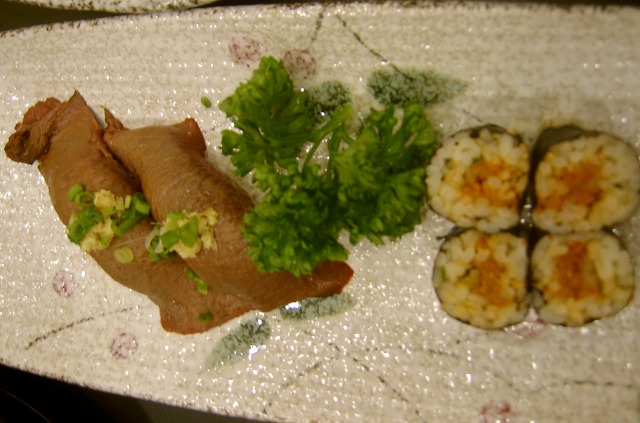 고래김밥 이미지