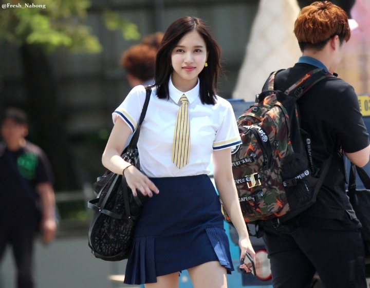 식스틴 시절로 돌아간 트와이스 미나 | 인스티즈