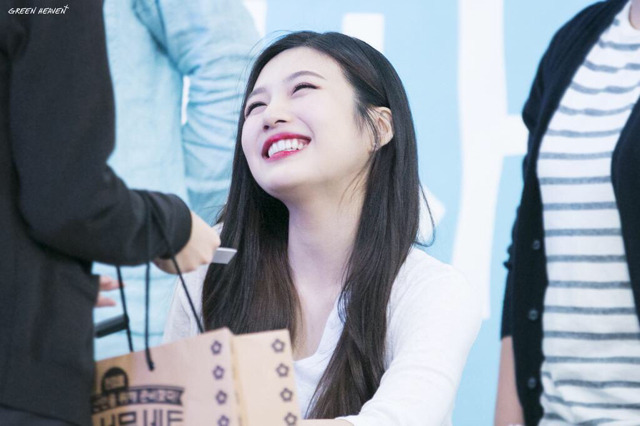 레드벨벳 짤털 | 인스티즈