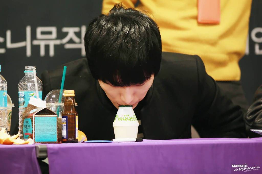 진짜 얘는 뭐 먹을때마다 이상함 | 인스티즈