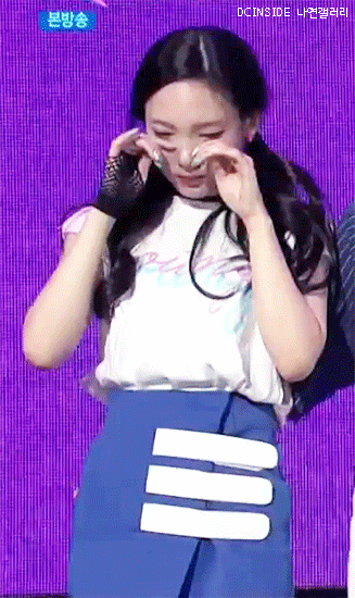 [트와이스] 팬심이 깊어질수록 괴롭히고 울리고 싶은 아이돌 | 인스티즈