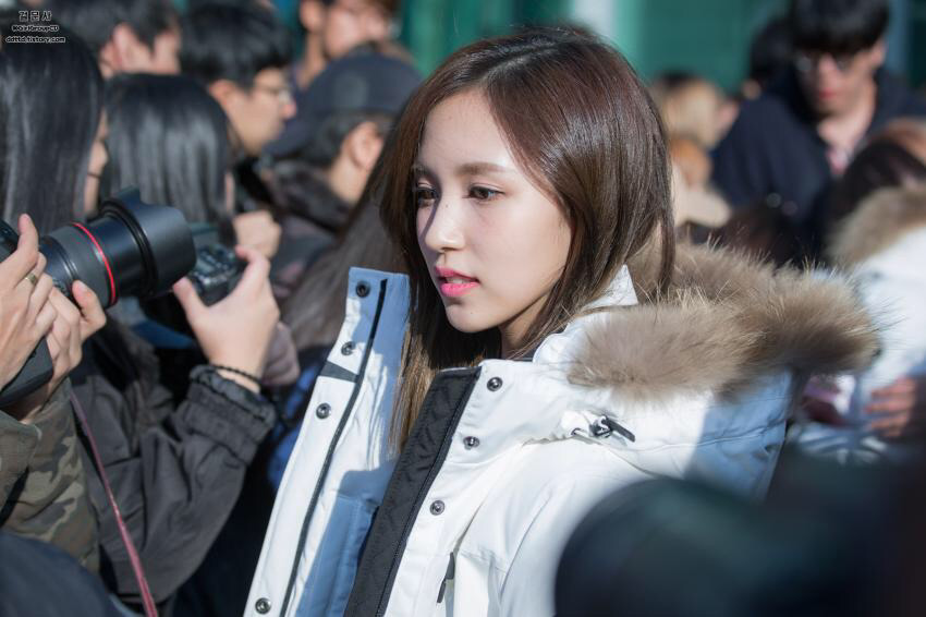 161104 뮤뱅 출근길 미나리 | 인스티즈