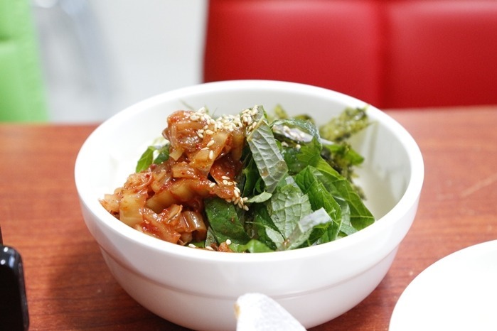 냉이와깻잎 이미지