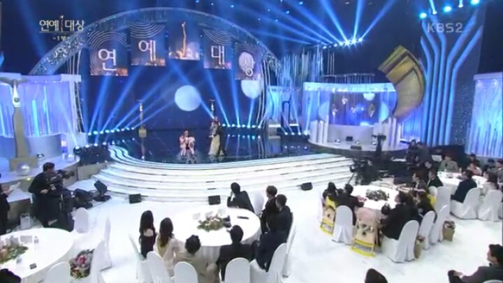 난입(亂入)이서언 이서준 선생 | 인스티즈