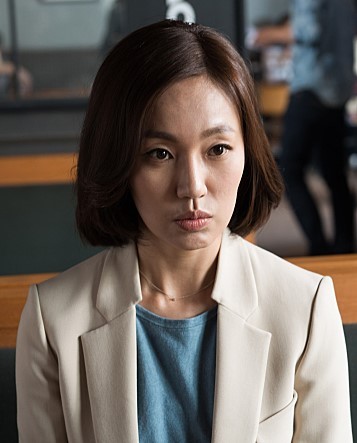 작품마다 이미지변화가 큰 배우 두 명 | 인스티즈