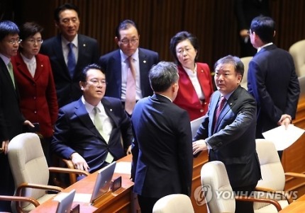 새누리당 찾아간 표창원 의원ㄷㄷㄷㄷ | 인스티즈