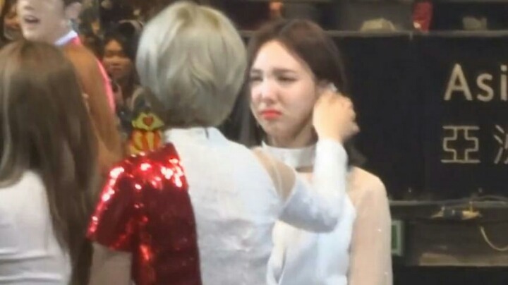 또 나연이 괴롭히는 정연 | 인스티즈