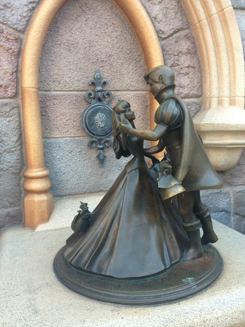 아이들 뿐만 아니라 어른들의 동심까지도 지켜주는 디즈니랜드(Disney land) 일화 | 인스티즈