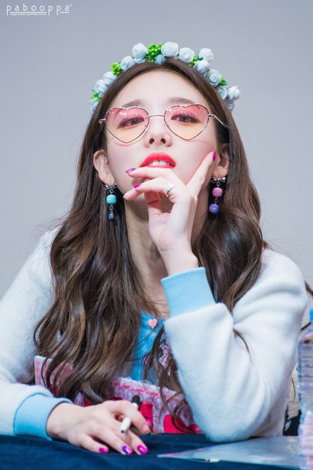 170311 레알 이쁜 토끼같은 나연이 | 인스티즈
