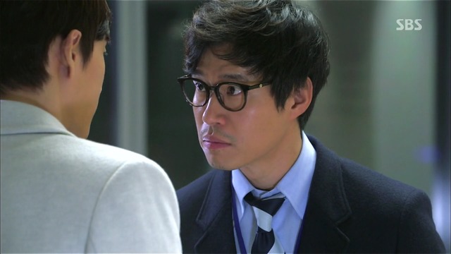 [별에서온그대] 신입사원 군기 잡았다가 잣된 유준상.jpgif | 인스티즈