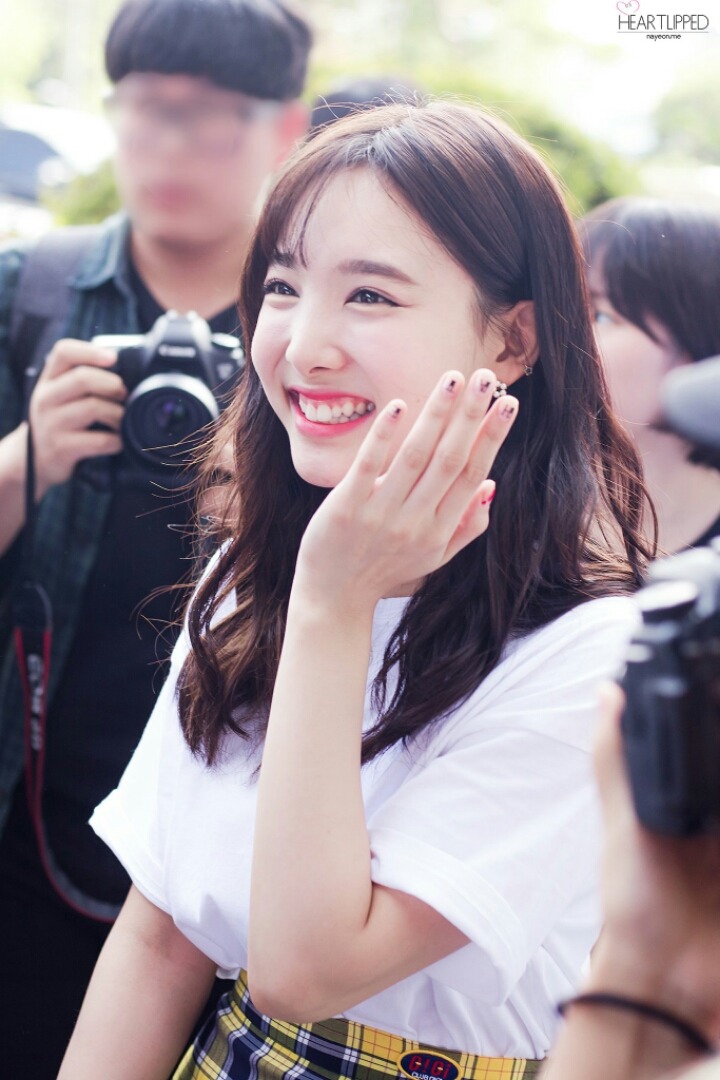 [트와이스] 여름날의 청량한나연이 | 인스티즈