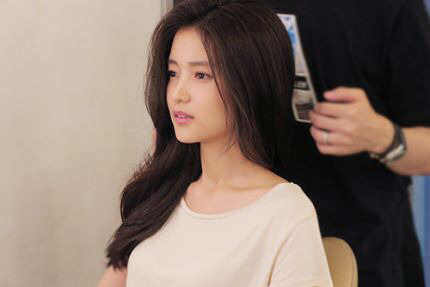 [연예스페셜] 독.점.공.개!! 디렉터스 컷 어워즈 '아가씨' 김태리 첫 신인연기상 수상 날 | 인스티즈