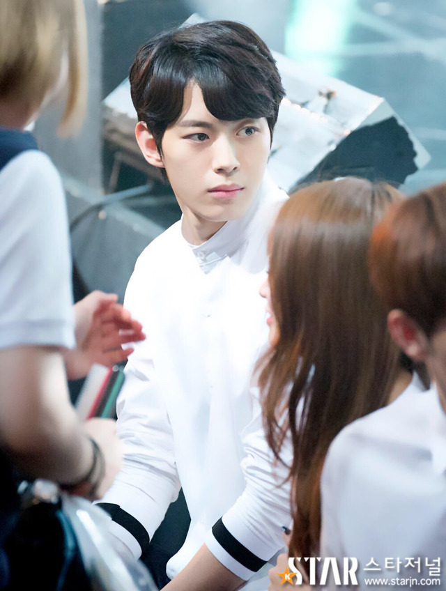 홍빈 이미지