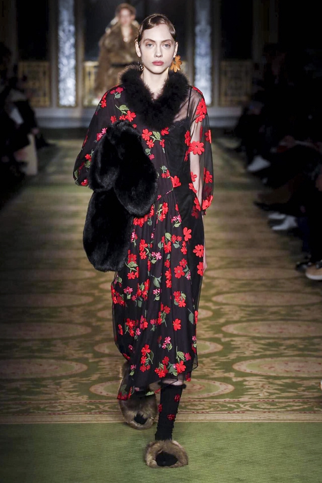 2017 F/W Simone Rocha 컬렉션 (최소라) | 인스티즈