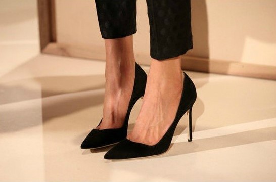 여자들 사이에서 나이에 따라 호불호가 확실한 구두 | 인스티즈
