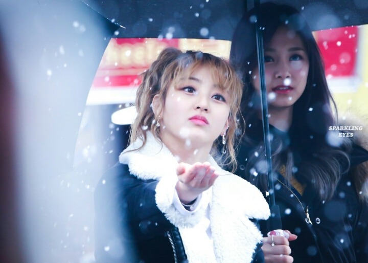 아는지인 이미지