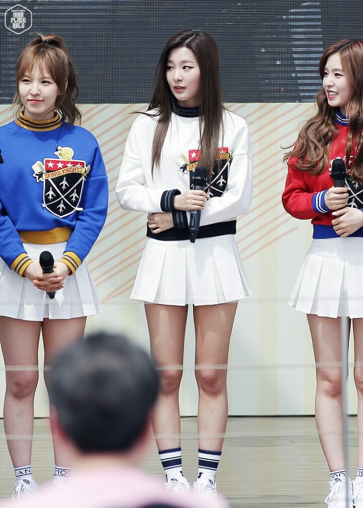 무쌍커풀이 매력적인 레드벨벳 슬기 .jpgif | 인스티즈