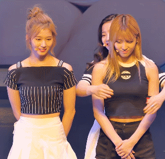 [트와이스] 훈훈하고 고소한 냄새나는 움짤.gif | 인스티즈