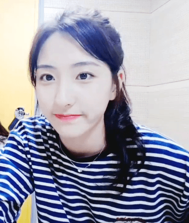 나른한 아침에 우주소녀 은서 | 인스티즈