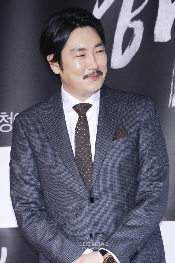 오늘자 조진웅 근황 | 인스티즈