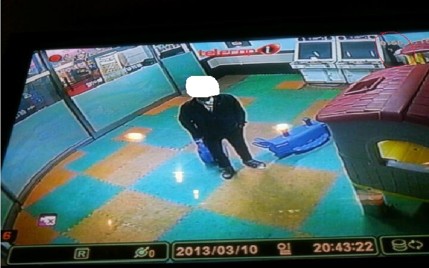 심령사진인데 이거 정체가 뭘까요? | 인스티즈