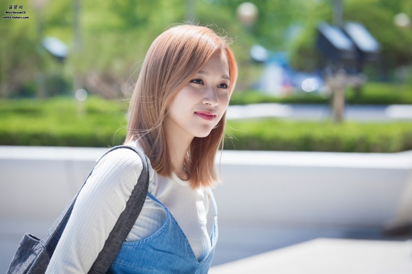 [트와이스] 요즘 이쁨이쁨 터지는 묘이 미나(a.k.a 정남).gif | 인스티즈