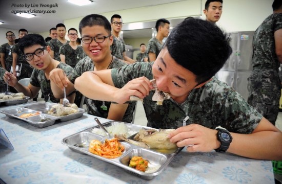 군대 대놓고 꿀식단.jpg | 인스티즈