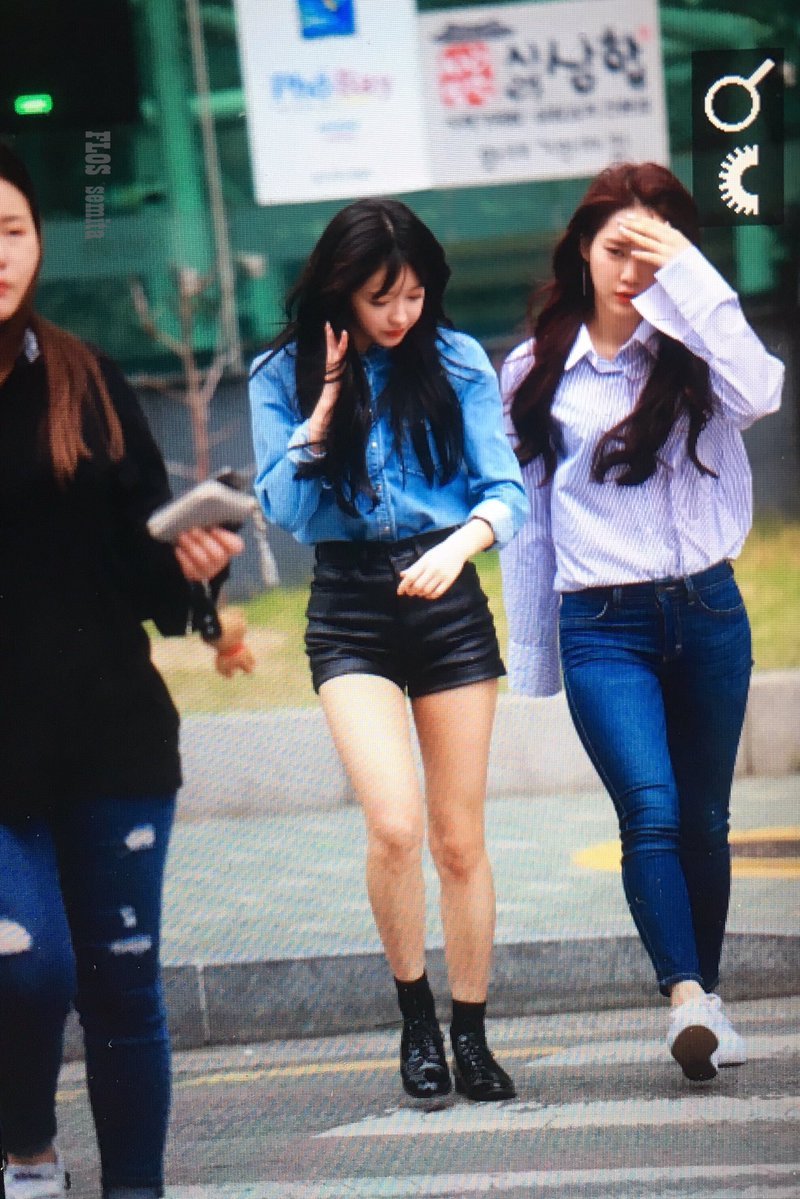 오늘자 뮤뱅 출근길 오마이걸 유아.jpg | 인스티즈