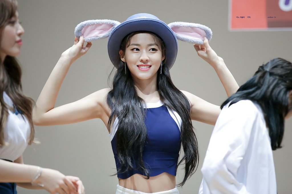 미모 는 18시즌 설현이.jpgif | 인스티즈