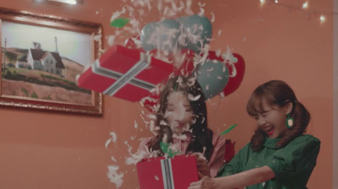 사랑노래에서 대놓고 나 언니 좋아!! 하는 뮤비 | 인스티즈