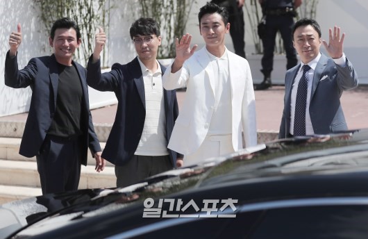 황정민 이성민 주지훈 공작 칸 영화제 포토콜.jpg | 인스티즈