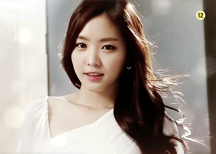 회사에서 2명의 여자후배가 유혹한다 당신의 선택은? | 인스티즈