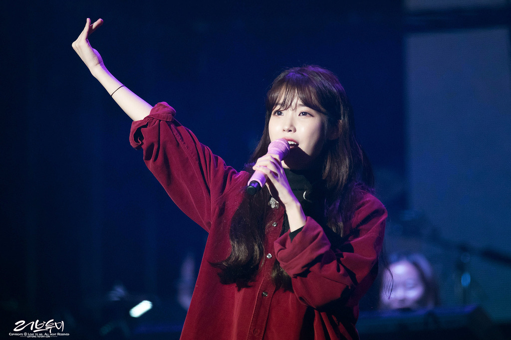 너무너무 예쁜 아이유.jpg | 인스티즈