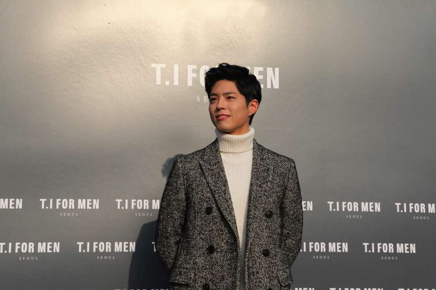 박보검 뜨기 전 찍었던 의류 광고 수준.jpg | 인스티즈