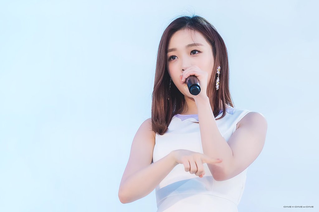 에이프릴의 막냉이 진솔이.jpg | 인스티즈