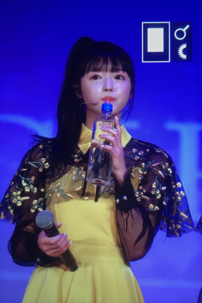 대만 팬미팅 오마이걸 유아.jpg | 인스티즈
