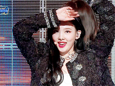 가요대축제 엄예 나연이 | 인스티즈