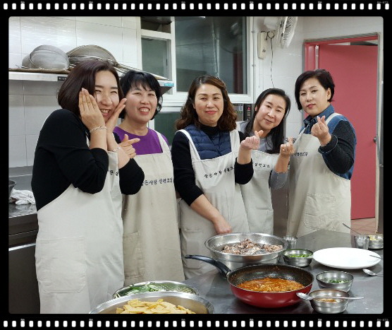 (주)작은사랑작은행복 이미지