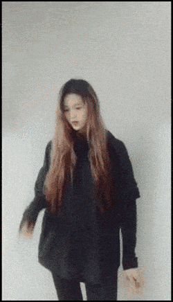 라이터 돌리는 여자 | 인스티즈