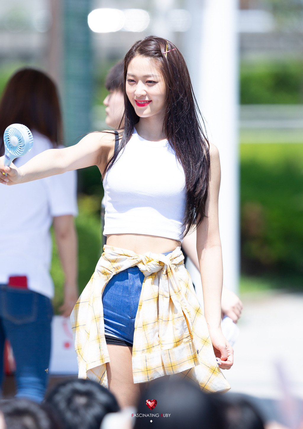 오늘 생일을 맞은 설현이.jpgif | 인스티즈