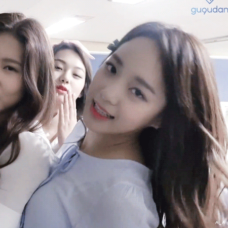 요염한 세정이.gif | 인스티즈