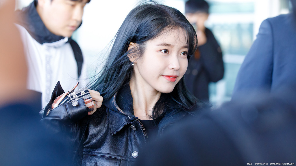 출국하는 아이유 미모.jpg | 인스티즈