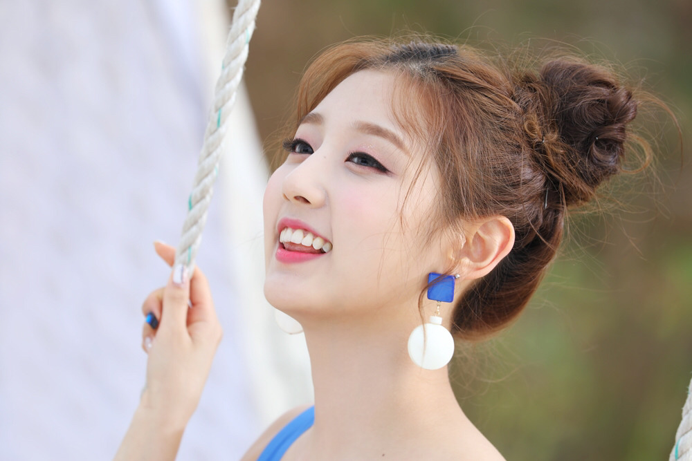 [러블리즈] 대한민국 어웨이 레플을 살까해서 예인이 | 인스티즈