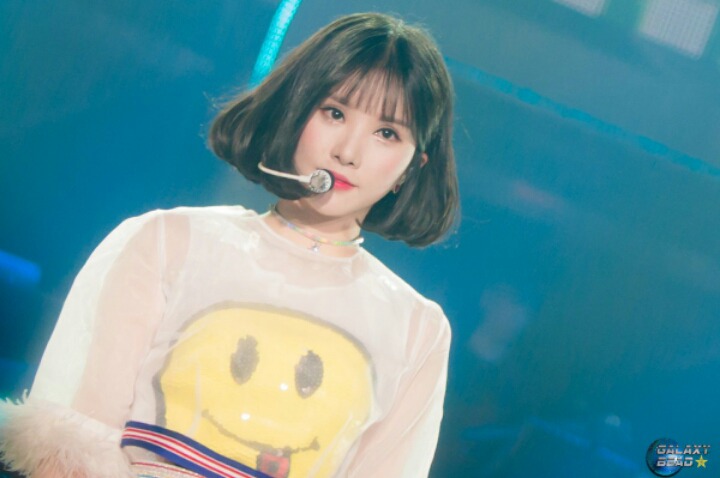 여자친구 신비가 그린 은하.insta | 인스티즈