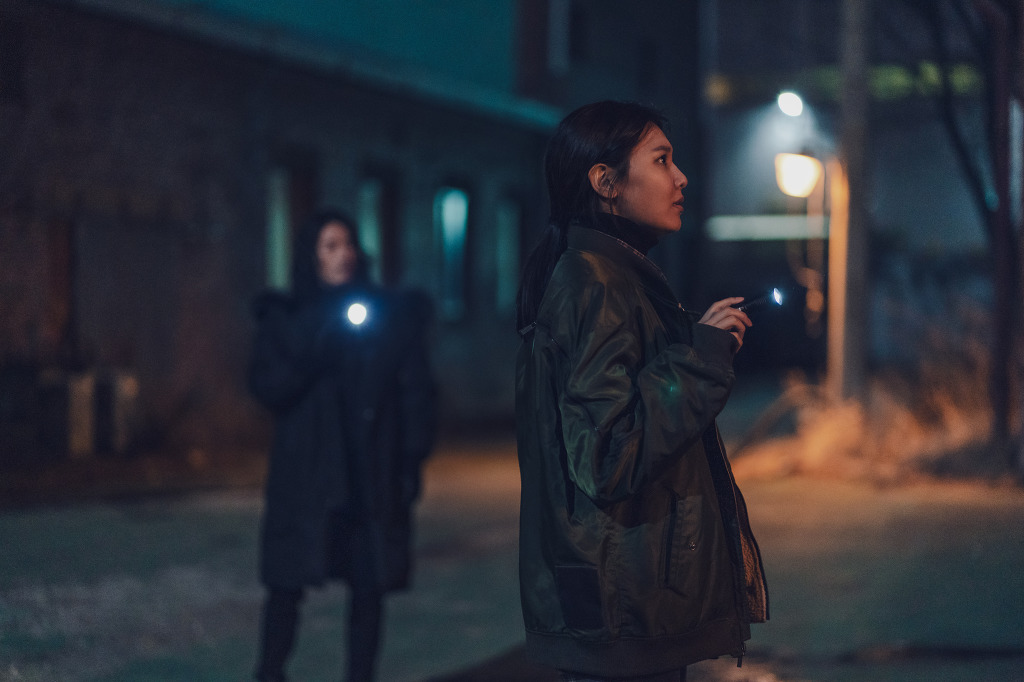 99817B375E6C133F1565CA