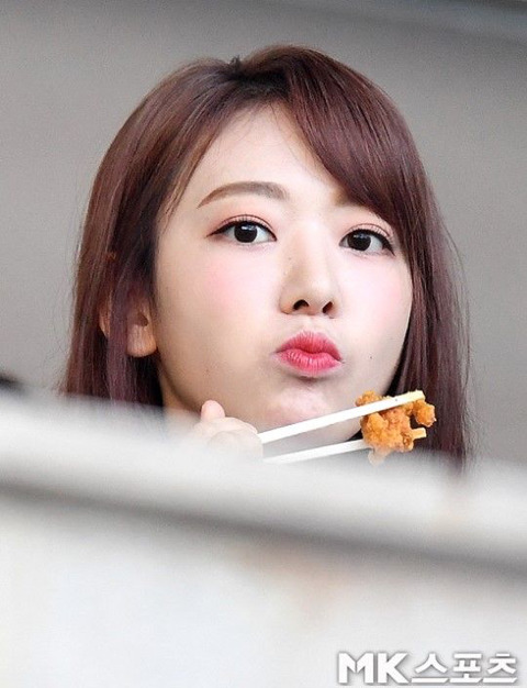 [아이즈원] 두산경기 미야와키 사쿠라 | 인스티즈