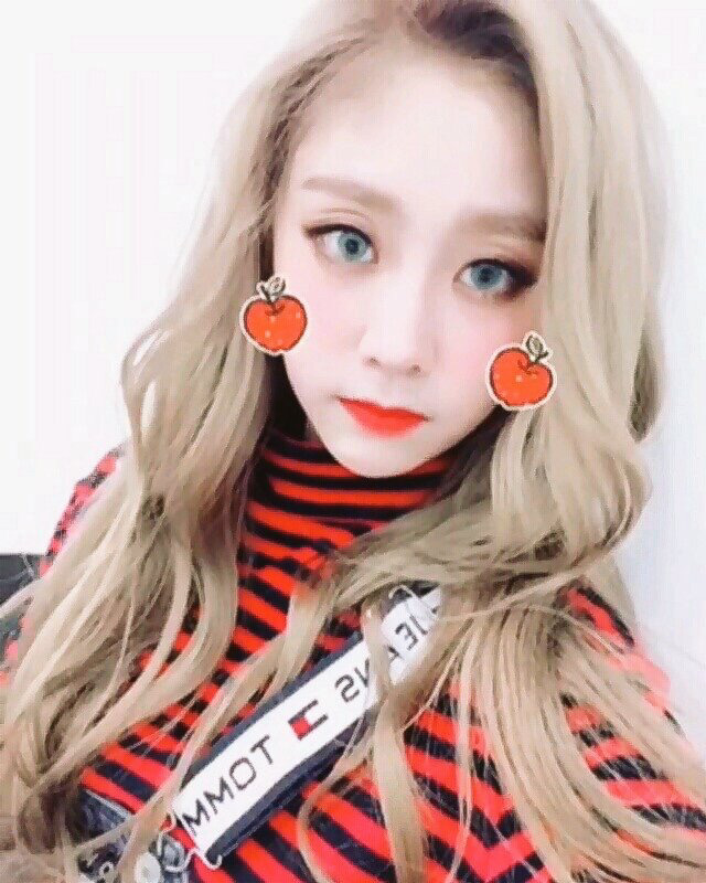 [러블리즈] 커피 마시러 와서 지수 | 인스티즈