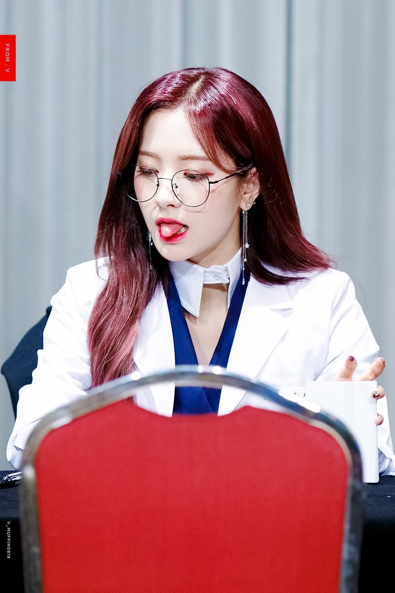 비쥬얼은 아이돌 톱클래스인 우주소녀 보나.jpg | 인스티즈