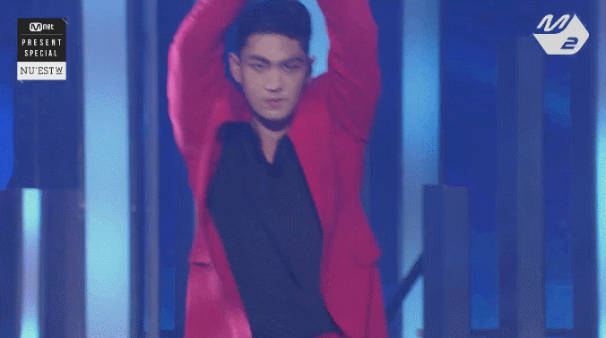 숭하다 vs 섹시하다 의견 갈리는 안무.gif | 인스티즈