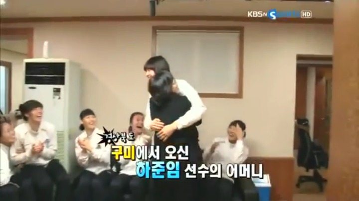 몰래 온 손님 등장에 눈물바다.jpg | 인스티즈